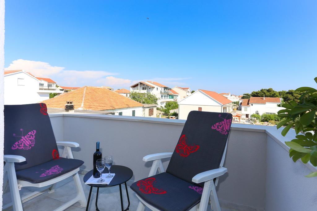 The Tribunj Suites Ngoại thất bức ảnh