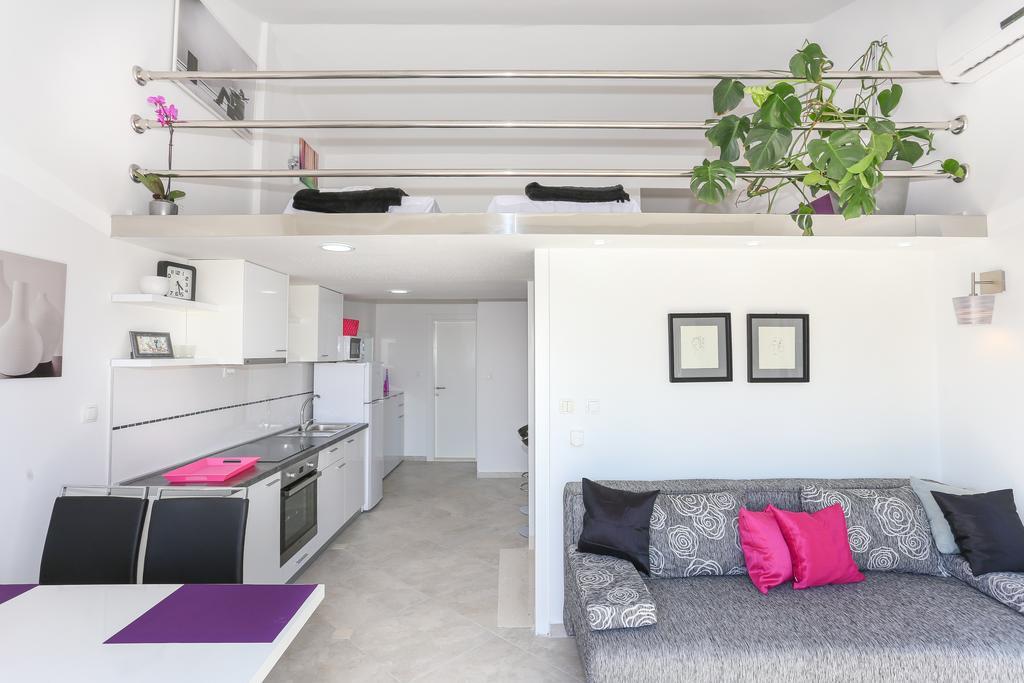 The Tribunj Suites Ngoại thất bức ảnh