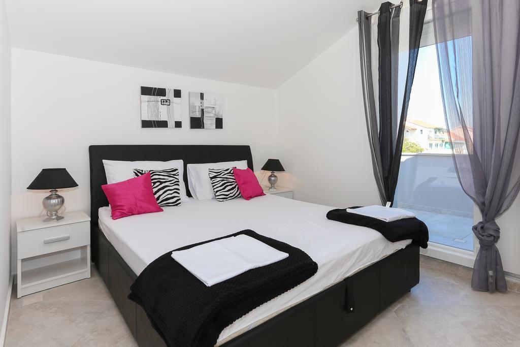 The Tribunj Suites Ngoại thất bức ảnh