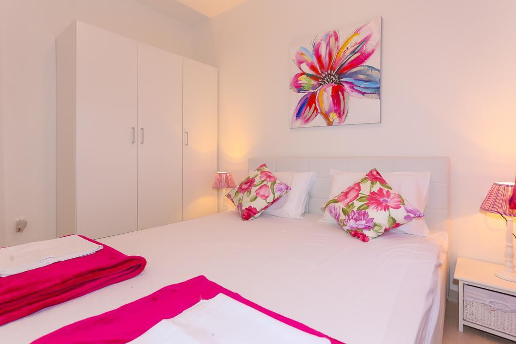 The Tribunj Suites Ngoại thất bức ảnh