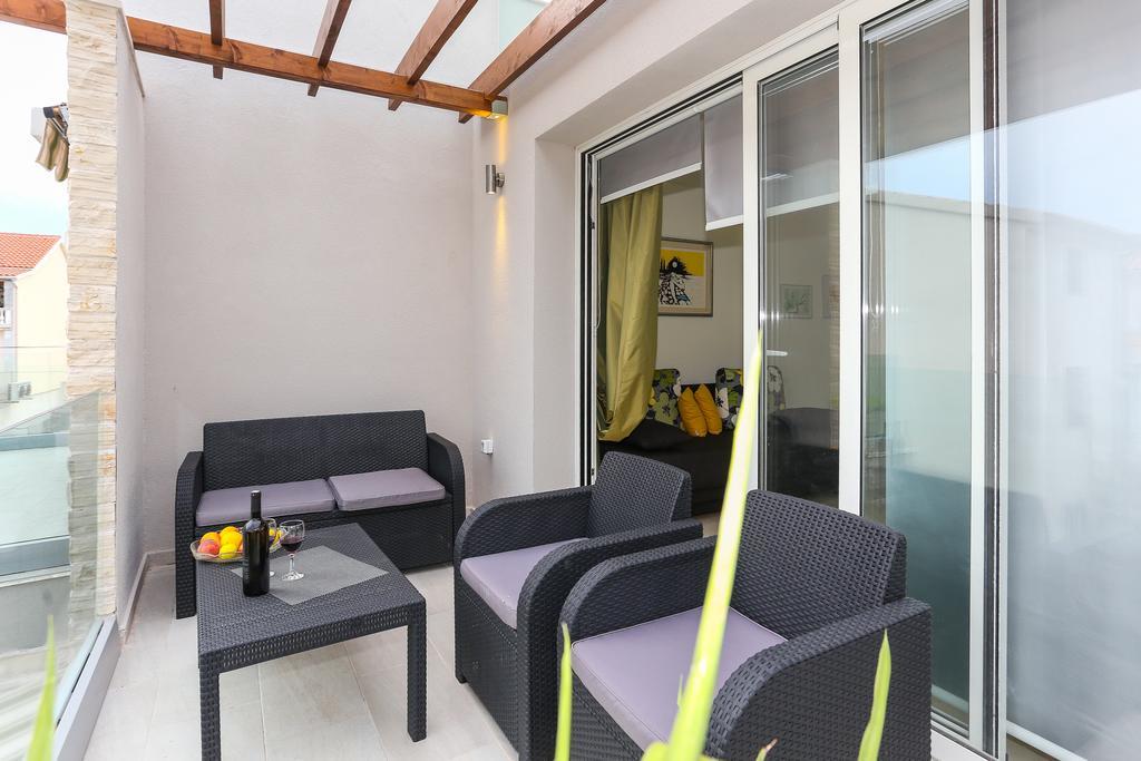 The Tribunj Suites Ngoại thất bức ảnh